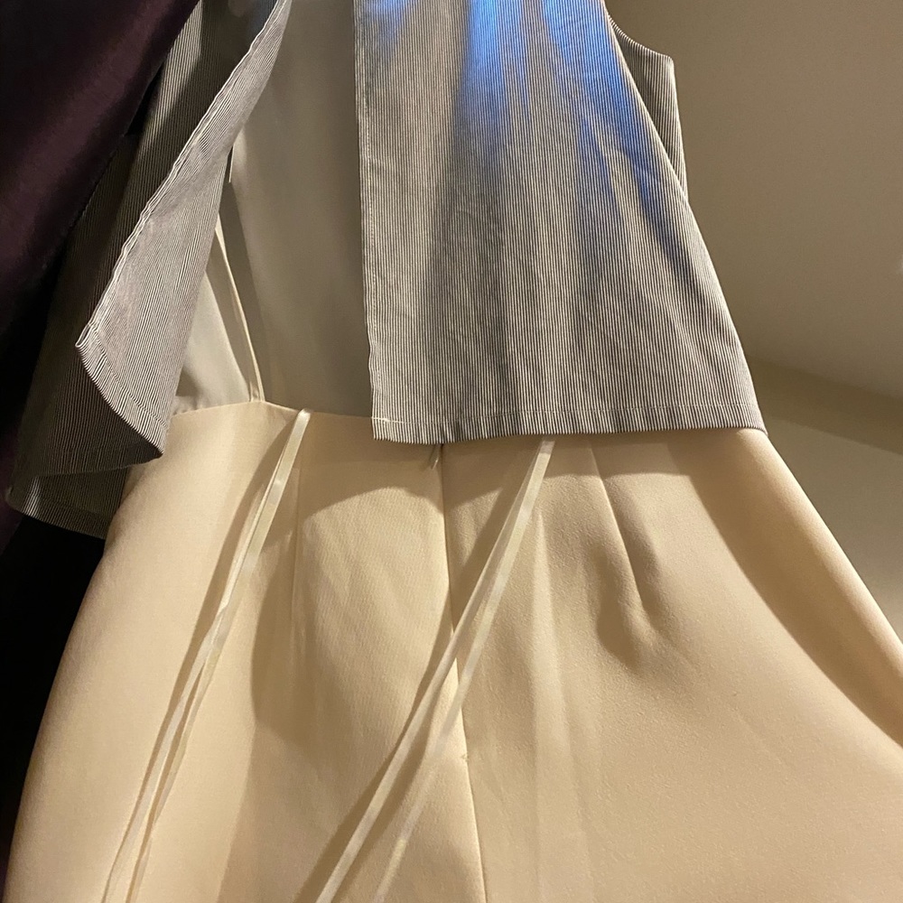 BCBG Romper - Picture 5 of 5